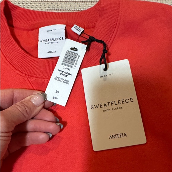 Aritzia Cozy Sweatfleece New Mega Crew, Cherry Red, Small - Picture 12 of 13
